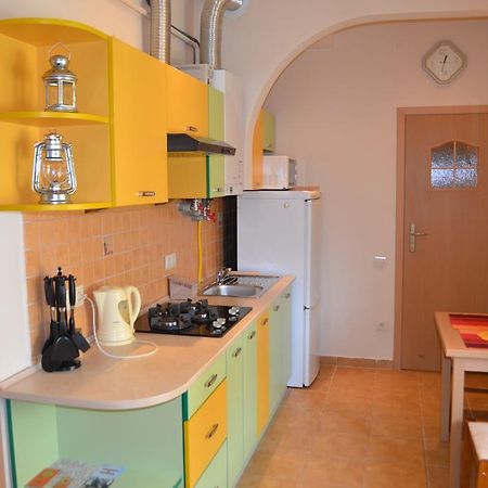Near Citadel Apartment Lviv Oda fotoğraf