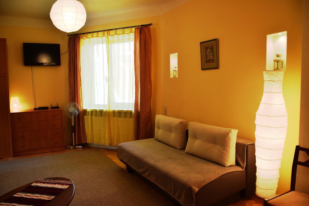 Near Citadel Apartment Lviv Oda fotoğraf
